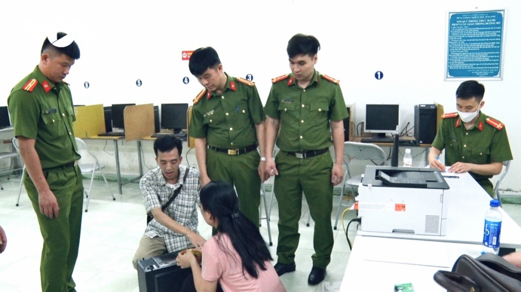 Khởi tố 9 người về hành vi đưa, nhận hối lộ trong sát hạch lái xe ở Lạng Sơn